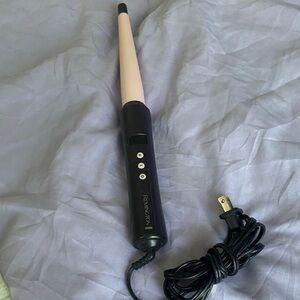 Remington Black and Cream Curling Wand